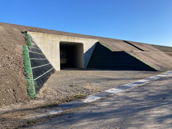 朝日温海道路　檜原地区道路工事 写真